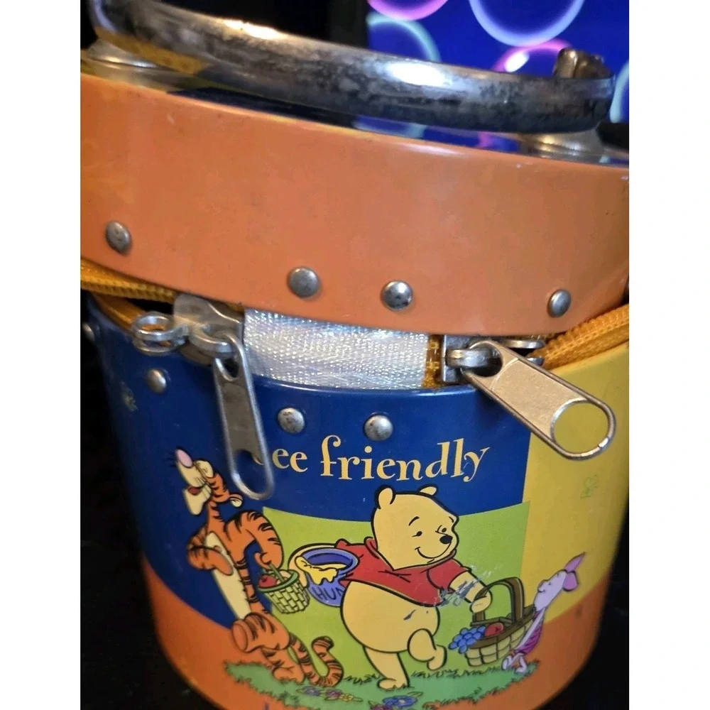 Vintage Winnie The Pooh & Friends Metal Tin Purse Lunch Pail 